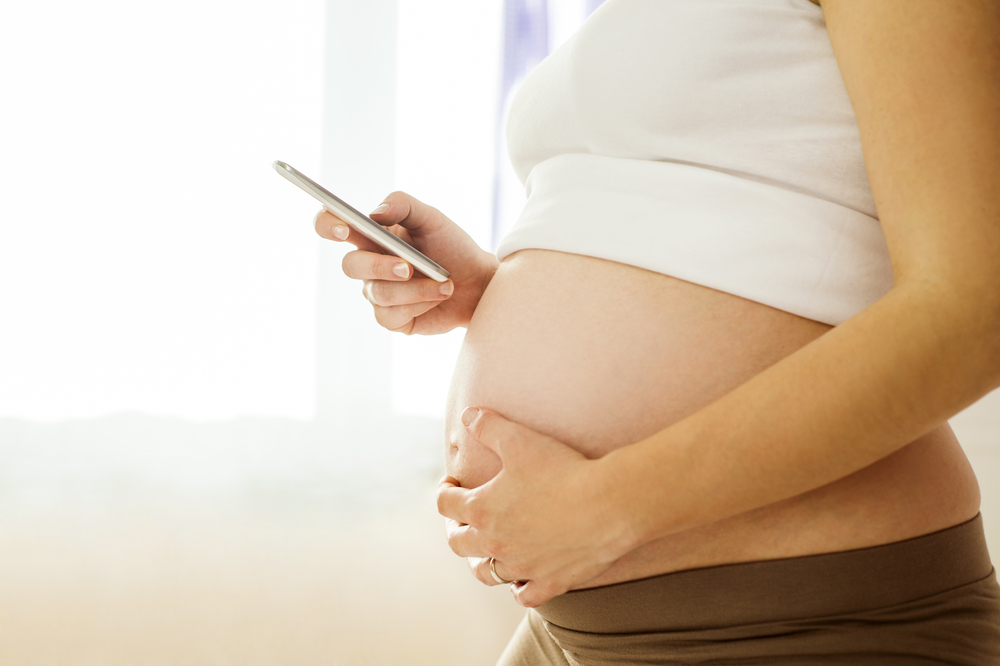 Hạn chế sử dụng các thiết bị điện tử cũng giúp tăng khả năng thụ thai